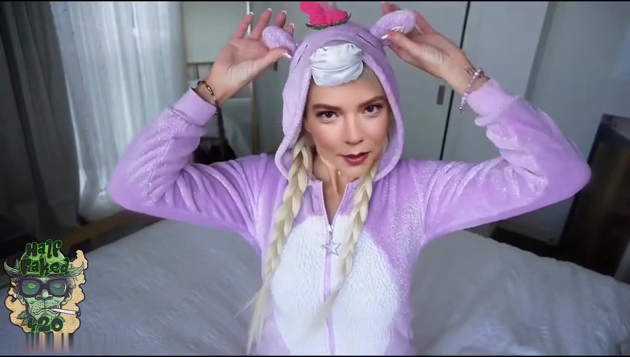 Anya Taylor Joy Sensual Handjob - Deepfades