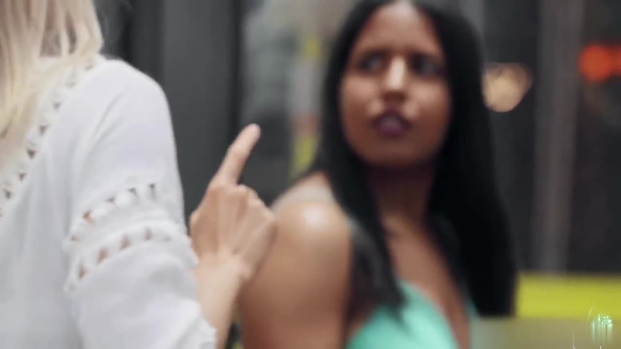 Sensual Angelina Jolie Deepfake - Deepfades