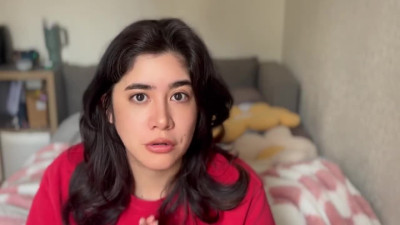 Elise Tran / Elise ASMR reviewing my deepfakes