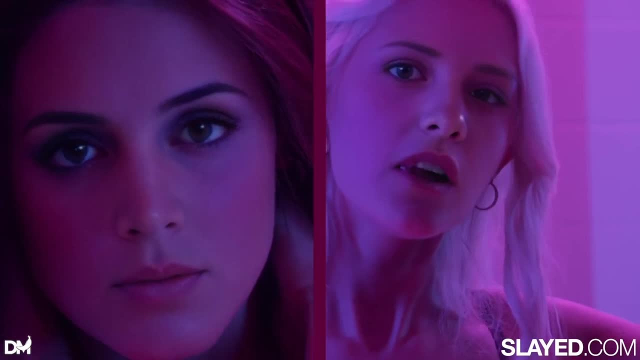 Sapphic slayers (not) Buffy & Faith strip & lez while (not) Willow spies, masturbates - Deepfades