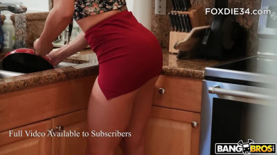 Gal Gadot - Cassie Del Isla Pack 1 - Scene 3 (Preview)