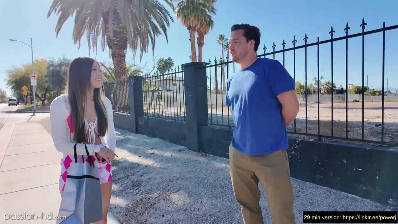 Jenna Ortega Takes A Ride - Deepfades