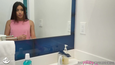 Stepdad's in-home side-piece is horny teen Jenna Ortega (PREVIEW)