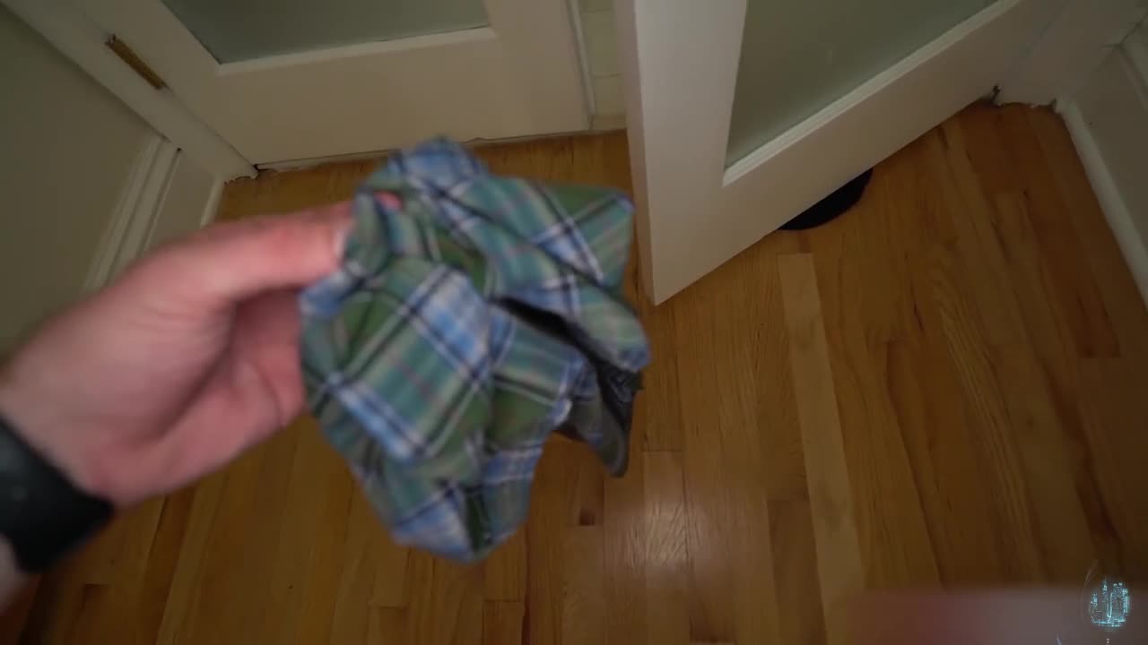 not Gal G Bathroom affair _26.08.15 - Deepfades